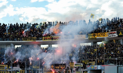 Super League: Με 8.000 φίλους της στον Βόλο η ΑΕΚ – Στο «Πανθεσσαλικό» ο Δημήτρης Μελισσανίδης