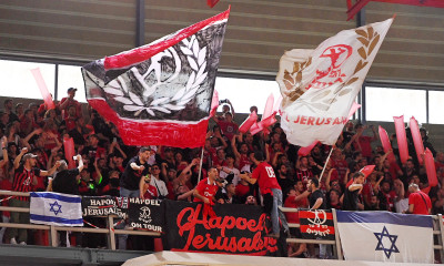 Basketball Champions League: Μεγάλη ένταση στο ΑΕΚ – Χάποελ | Κροτίδες και κίνδυνος εκκένωσης