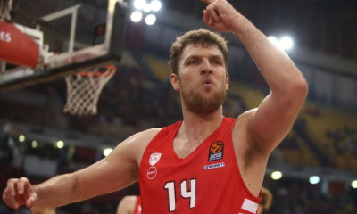Ολυμπιακός - Βεζένκοφ: «Να παίξω στο NBA και να δείξω ποιος είμαι»
