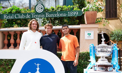 Τσιτσιπάς: Πρεμιέρα στο διπλό στη Βαρκελώνη | Μαθαίνει αντίπαλο στο μονό - Το πρόγραμμα της Τρίτης