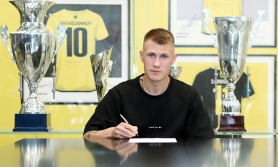 ΑΕΚ: Νέο συμβόλαιο για Σιμάνσκι – «Κιτρινόμαυρος» ως το 2027