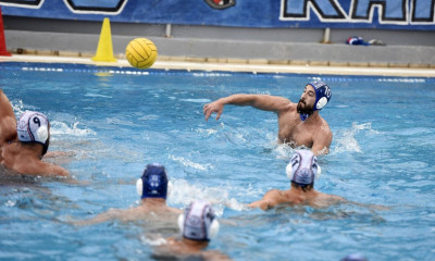 Πόλο: Έκπληξη ο Απόλλων Σμύρνης, άνετα ο Ολυμπιακός