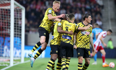 Ολυμπιακός – ΑΕΚ: «Διπλό» οιωνός τίτλου για τους «κιτρινόμαυρους» στο Φάληρο