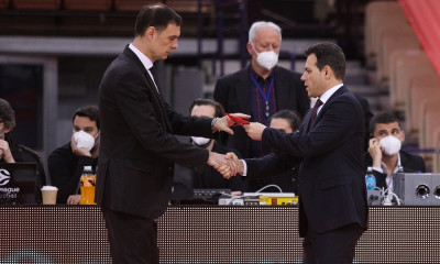 Ολυμπιακός – Φενέρμπαχτσε: «Δεν είναι Ελλάδα – Τουρκία, ούτε Μπαρτζώκας – Ιτούδης»