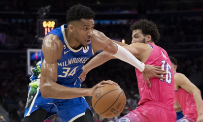 NBA: Κρίνεται την τελευταία στιγμή του Αντετοκούνμπο | Έκανε ενδοφλέβια χορήγηση υγρών στο Game 4