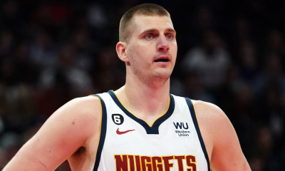NBA: Επίδειξη δύναμης οι Νάγκετς, σάρωσαν τους Σανς κι έκαναν το 1-0