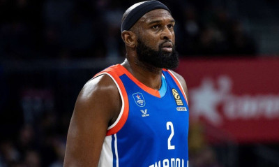 Σε ένα μήνα γυρίζει στα γήπεδα ο Σίνγκλετον!