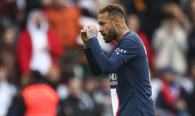 Παρί Σεν Ζερμέν: Οι οπαδοί «έσπρωξαν» τον Νεϊμάρ στην έξοδο – Ζήτησε να φύγει ο Βραζιλιάνος