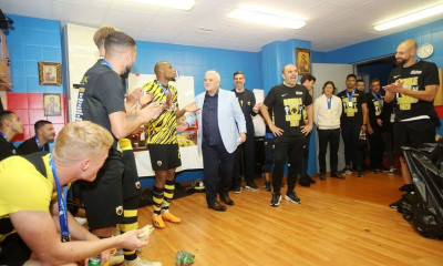 Τελικός Κυπέλλου ΑΕΚ - ΠΑΟΚ: Το βίντεο με την ομιλία που έφερε την «έκρηξη» στα αποδυτήρια