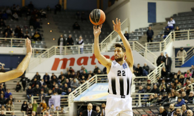 ΠΑΟΚ: Κάκωση στον ώμο ο Σαλούστρος