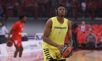 Κώστας Αντετοκούνμπο: Τέλος από τη Φενέρμπαχτσε