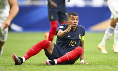 Πήρε θέση ο Εμπαπέ: «Πονάω για τη Γαλλία μου»