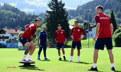 Τα φιλικά προετοιμασίας του Ολυμπιακού αποκλειστικά στην COSMOTE TV