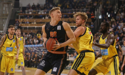 Μεταγραφές, Ολυμπιακός: Ανακοίνωσε επίσημα Τανούλη