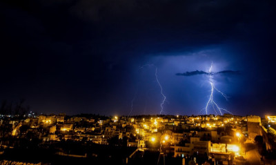 Προ των πυλών η κακοκαιρία «PETAR»: Πού θα «χτυπήσει» - Προειδοποιητικά μηνύματα του 112