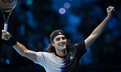 Έσπασε το ρόδι ο Στέφανος Τσιτσιπάς στο Μεξικό - Πρώτος τίτλος της χρονιάς