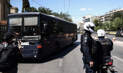 Νέα Φιλαδέλφεια: Ποινική δίωξη για 4 κακουργήματα και 7 πλημμελήματα σε βάρος των 104 συλληφθέντων