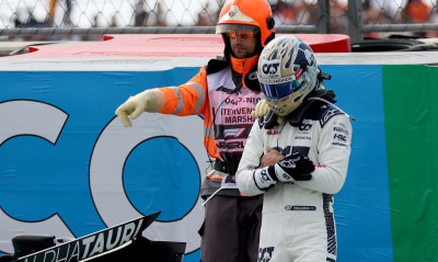 Formula 1: Κάταγμα στο μετακάρπιο ο Ρικάρντο