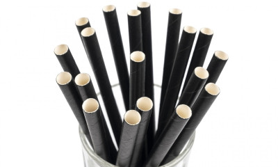 Ποια επικίνδυνα για την υγεία χημικά περιέχουν τα χάρτινα καλαμάκια