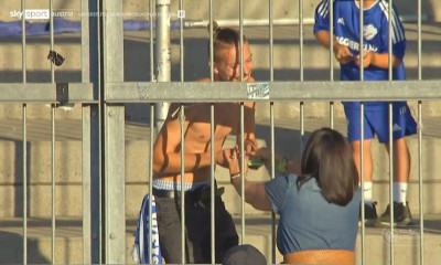 Μυθική κίνηση προέδρου! Έδωσε λεφτά στους οπαδούς να πάρουν μπύρες και να γιορτάσουν τη νίκη! (vid)