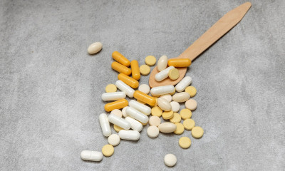 Βιταμίνες C και E: Ποιοι πρέπει να τις αποφεύγουν και γιατί