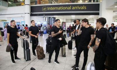 ΑΕΚ: Απρόοπτο κατά το ταξίδι στο Μπράιτον - Παραμένει στο νοσοκομείο ο Μουκουντί