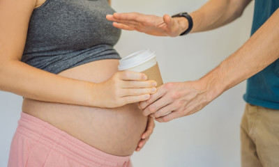 Προσπαθείτε να συλλάβετε; Τροφές και ποτά που πρέπει να αποφεύγετε