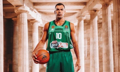 Σλούκας: «Μου λένε πως μου πάνε τα πράσινα - Ο κόσμος διάβασε πολλά fake news, εγώ ξέρω τι έγινε»