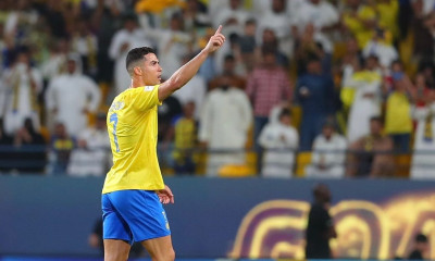 Κριστιάνο Ρονάλντο: Θα παίζει μπάλα μέχρι τα 42 - Η απόφαση για το μέλλον του