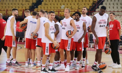 Ολυμπιακός: Παίζει με Μπαρτσελόνα ο Φαλ - Εκτός οι Γκος, Σίκμα και ΜακΚίσικ