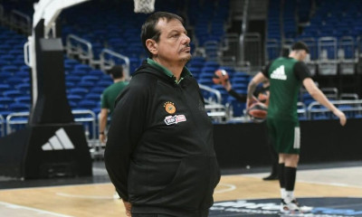 Παναθηναϊκός - Αταμάν: «Πολύ επικίνδυνη η Άλμπα - Κοιτάμε την αγορά, δεν είναι εύκολο»