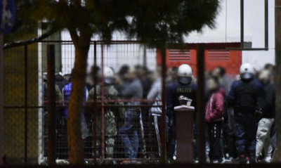 ΠΟΑΣΥ για τραυματισμό αστυνομικού: Η κυβέρνηση να διακόψει τα πρωταθλήματα σε κάθε άθλημα