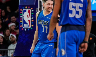 NBA: «Ντύθηκε» Άγιος Βασίλης ο Λούκα Ντόντσιτς! Ξεπέρασε τους 10.000 πόντους με «50άρα»