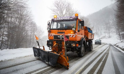 Σε κατάσταση ετοιμότητας οι εταιρείες μηχανημάτων έργου για ενδεχόμενο χιονιά