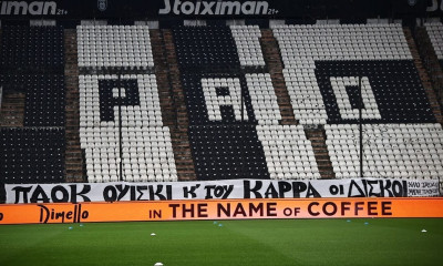 ΠΑΟΚ: Επικό «αντίο» οπαδών στον Βασίλη Καρρά - «ΠΑΟΚ, ουίσκι και του Καρρά οι δίσκοι» (photos)