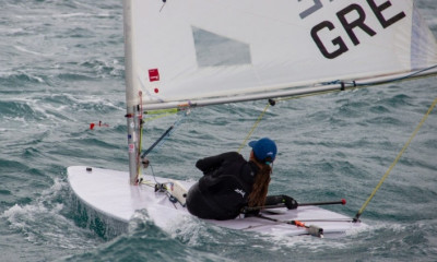 Ιστιοπλοΐα: Με 9 Έλληνες το Παγκόσμιο Πρωτάθλημα Ilca 6 Youth της Αργεντινής