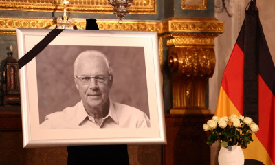 Bundesliga: Τιμά τη μνήμη του Μπεκενμπάουερ - Τι θα γίνει στα παιχνίδια της 17ης αγωνιστικής