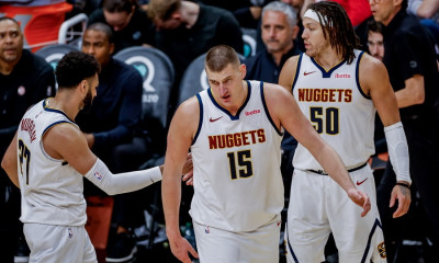 NBA: Τριπλ νταμπλ ο ασταμάτητος Γιόκιτς, δίδυμο «φωτιά» Κάρι – Τόμπσον | Αποτελέσματα, βαθμολογίες
