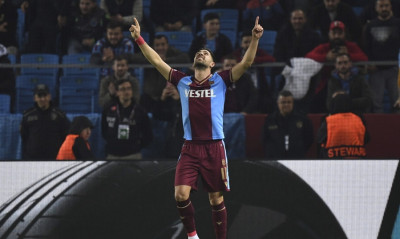 Τάσος Μπακασέτας: Επιστροφή στην πατρίδα αφού έγινε βασιλιάς στην πρωτεύουσα του Πόντου!