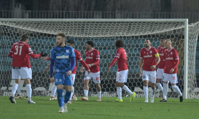Super League: ΠΑΣ Γιάννινα - Πανσερραϊκός 0-2: Νέα «ανάσα» με νέο «διπλό» - Κρυφοκοιτάζει 6άδα