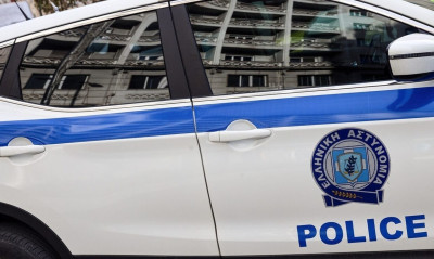 Αχαρνών: Πολίτες ακινητοποίησαν ληστή σούπερ μάρκετ – Στο νοσοκομείο ο δράστης