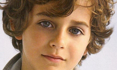 Ευτυχισμένοι μαζί: Ο μικρός Γιαννάκης έγινε... άντρας!