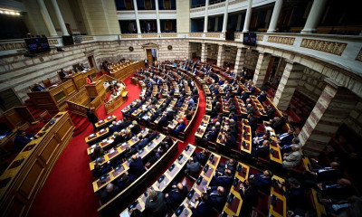 Δημοσκόπηση Pulse: Αντίθετη η πλειοψηφία με το νομοσχέδιο για τα ομόφυλα - «Ναι» στους αγρότες