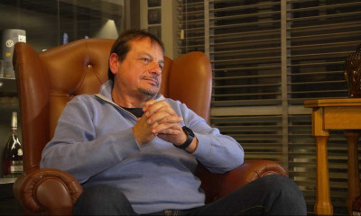 Ο Εργκίν Αταμάν στον ΟΠΑΠ: Τι λέει για τον Δημήτρη Γιαννακόπουλο, τον Τερίμ και τη ζωή στην Ελλάδα