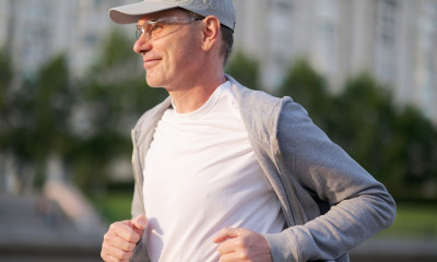 Άσκηση: Πόσο μειώνει τη μόλυνση και τη νοσηλεία λόγω Covid