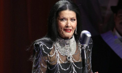 Ζωζώ Σαπουντζάκη: Βίντεο από τις πρόβες λίγο πριν λιποθυμήσει