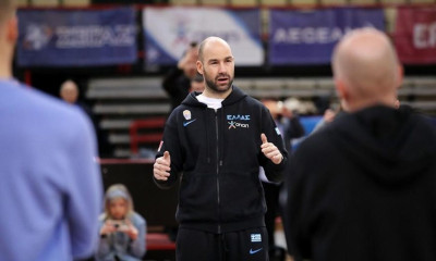 Αθλητικές μεταδόσεις: Πού θα δείτε το Ελλάδα - Τσεχία στο ντεμπούτο του Βασίλη Σπανούλη στην Εθνική