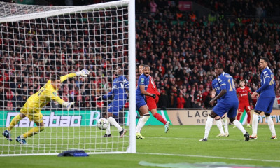 League Cup: Το πήρε η Λίβερπουλ στην παράταση, ασίστ ο Τσιμίκας