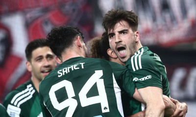 «Πρωτάθλημα και Κύπελλο, Παναθηναϊκέ» - Αποθεωτική υποδοχή για τους θριαμβευτές του Φαλήρου (video)