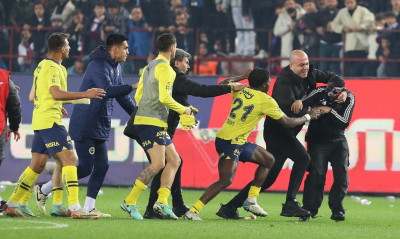 Ολυμπιακός: Κίνδυνος αποκλεισμού Φενέρμπαχτσε από Conference League μετά τα επεισόδια